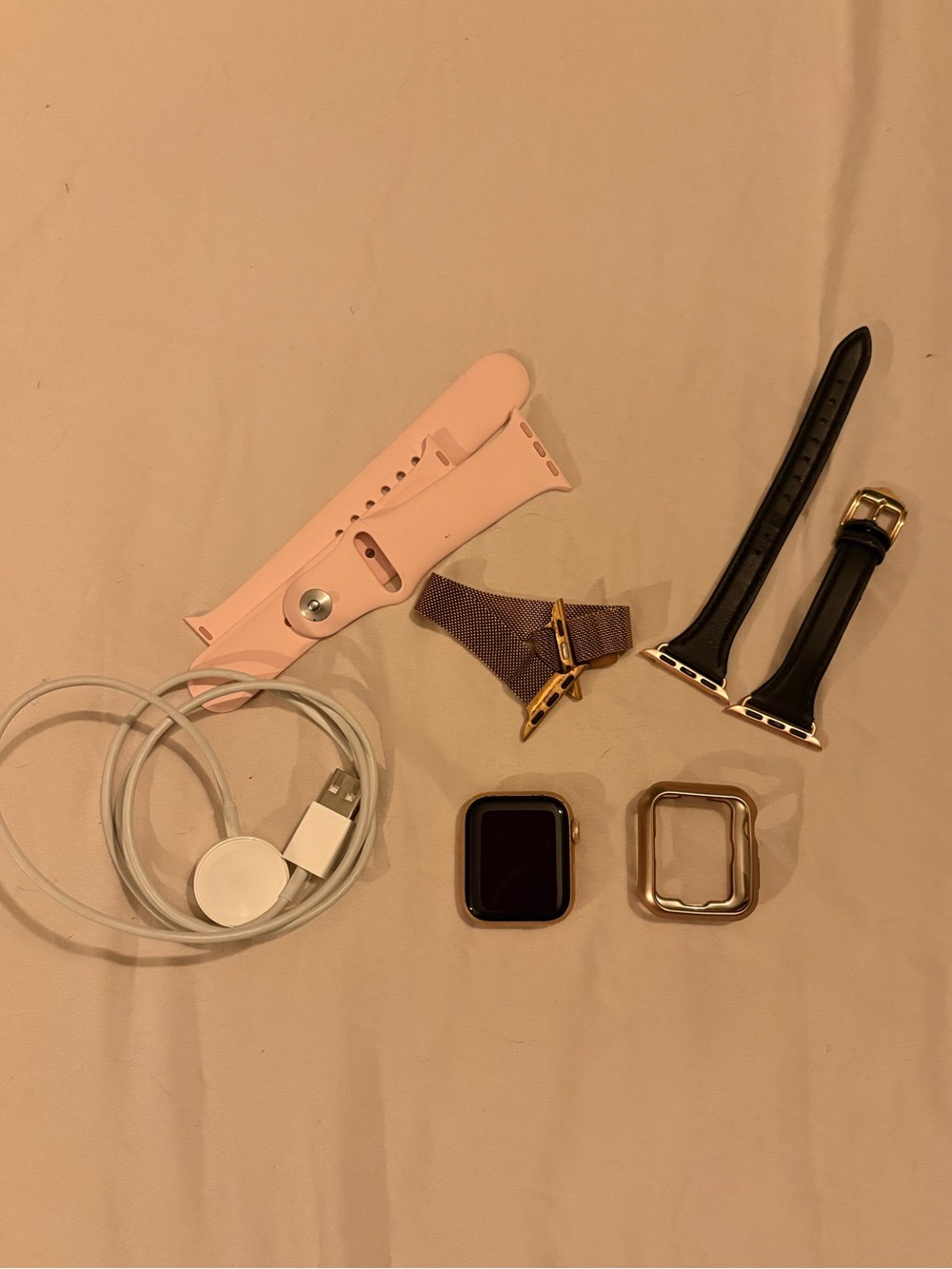 Apple Watch Series 6 Rose Gold & Accessories Bundle